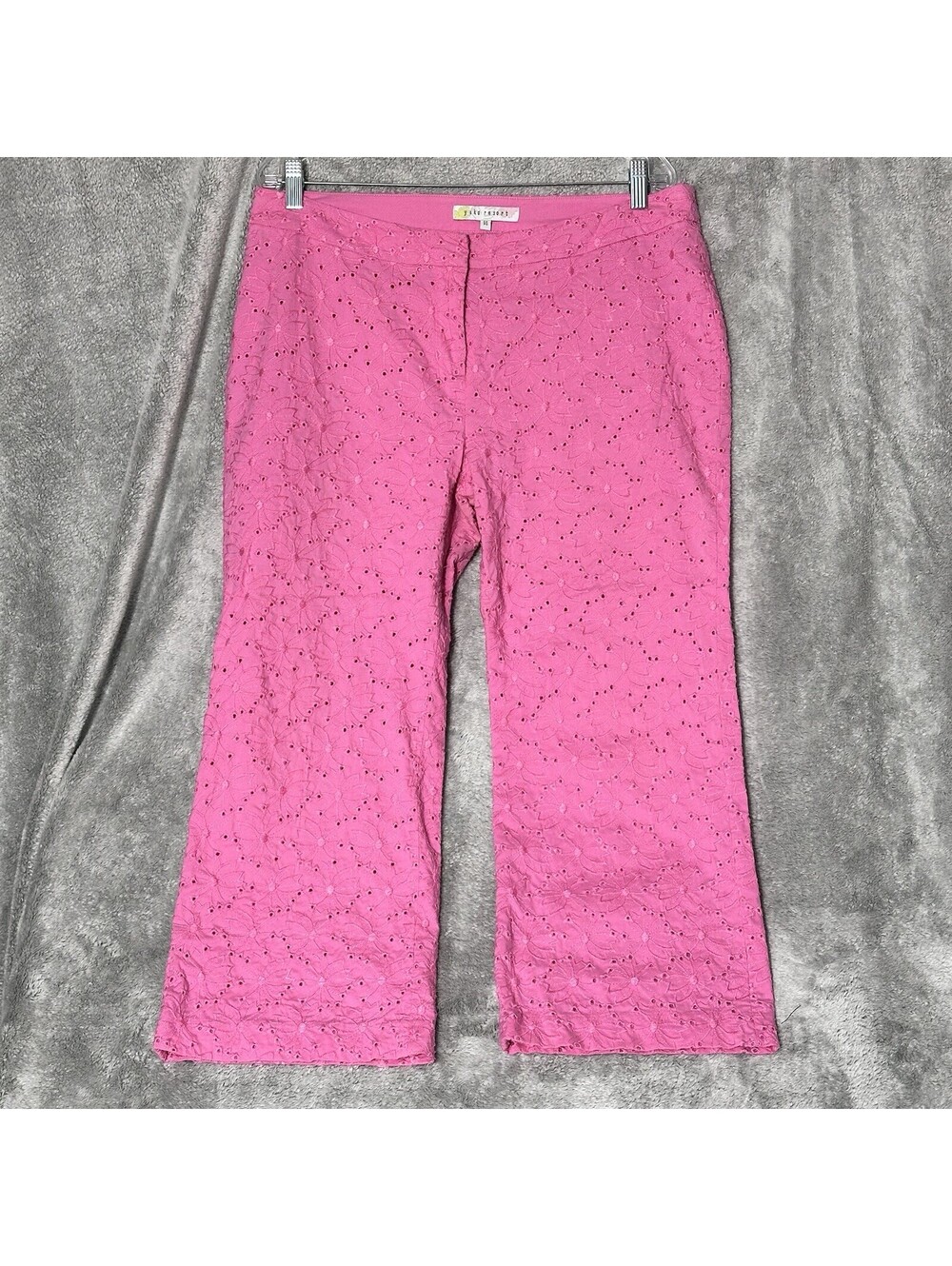Yake Resort Womens Size 14  Pink Eyelet Cropped Wide Leg Pants  Floral Lace EUC